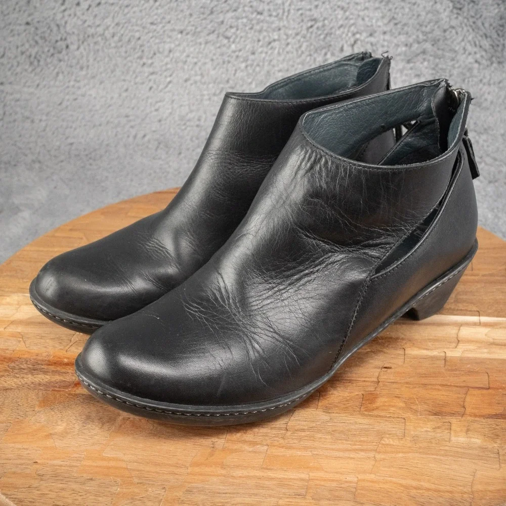 Dansko Bonita Black Leather Ankle Boots Back Zip Shoes Size 38 EU 7.5-8 US Women